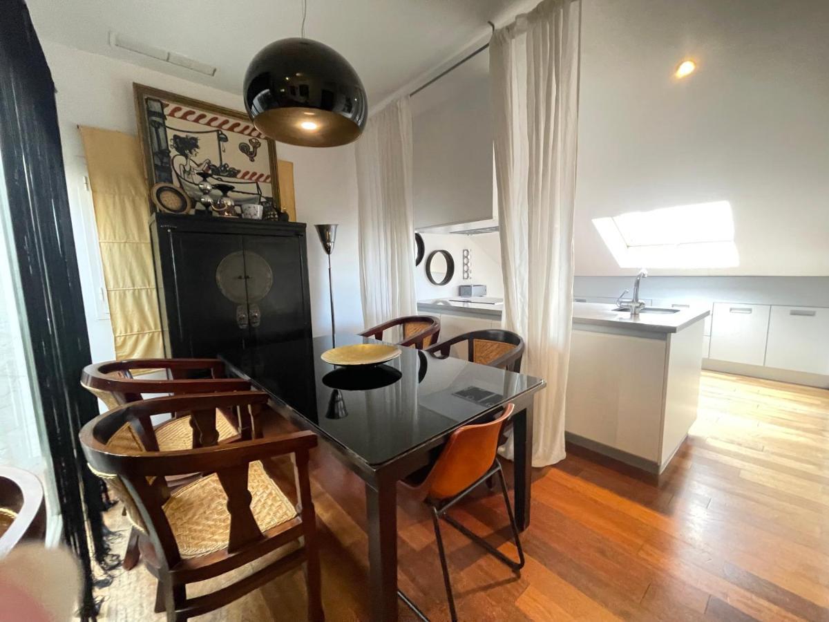 Atico En Plaza De La Constitucion 3 Bedrooms マラガ エクステリア 写真